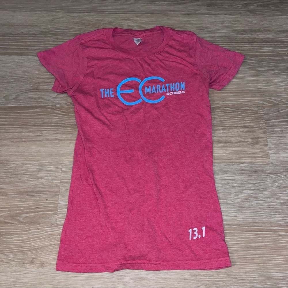 The Eau claire marathon 2017 fitted women’s red tshirt